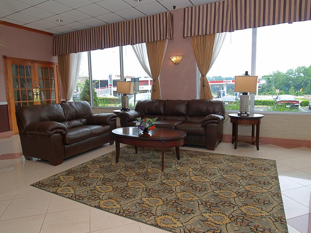 Days Inn Easton Exterior photo